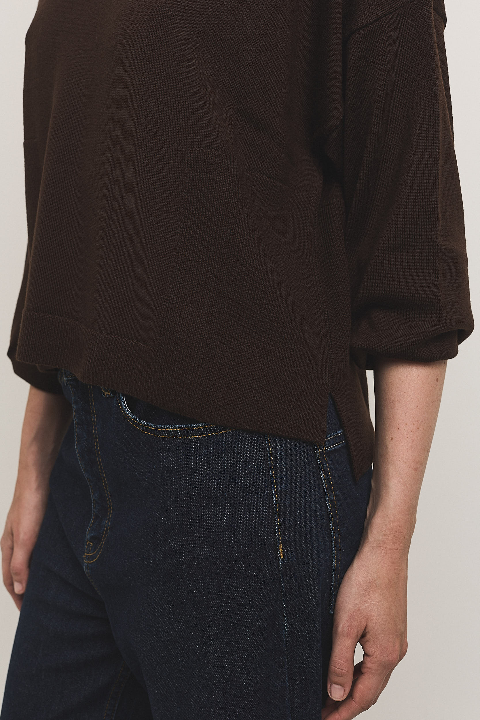 AMY SWEATER