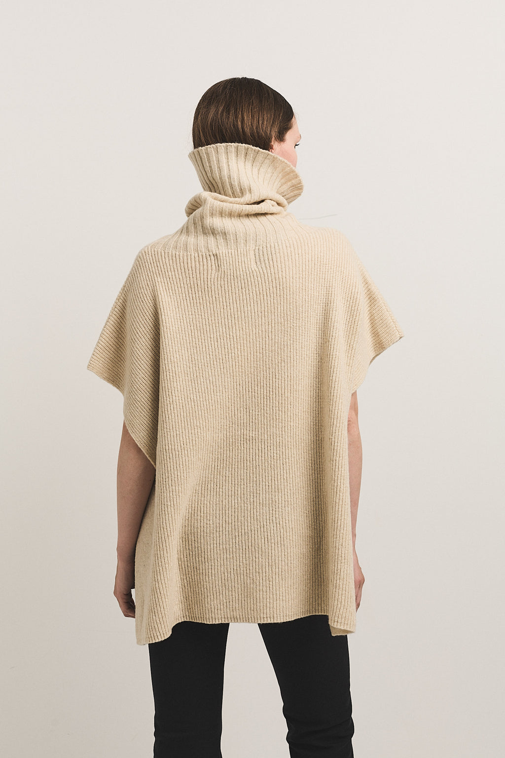 ZURICH CAPE