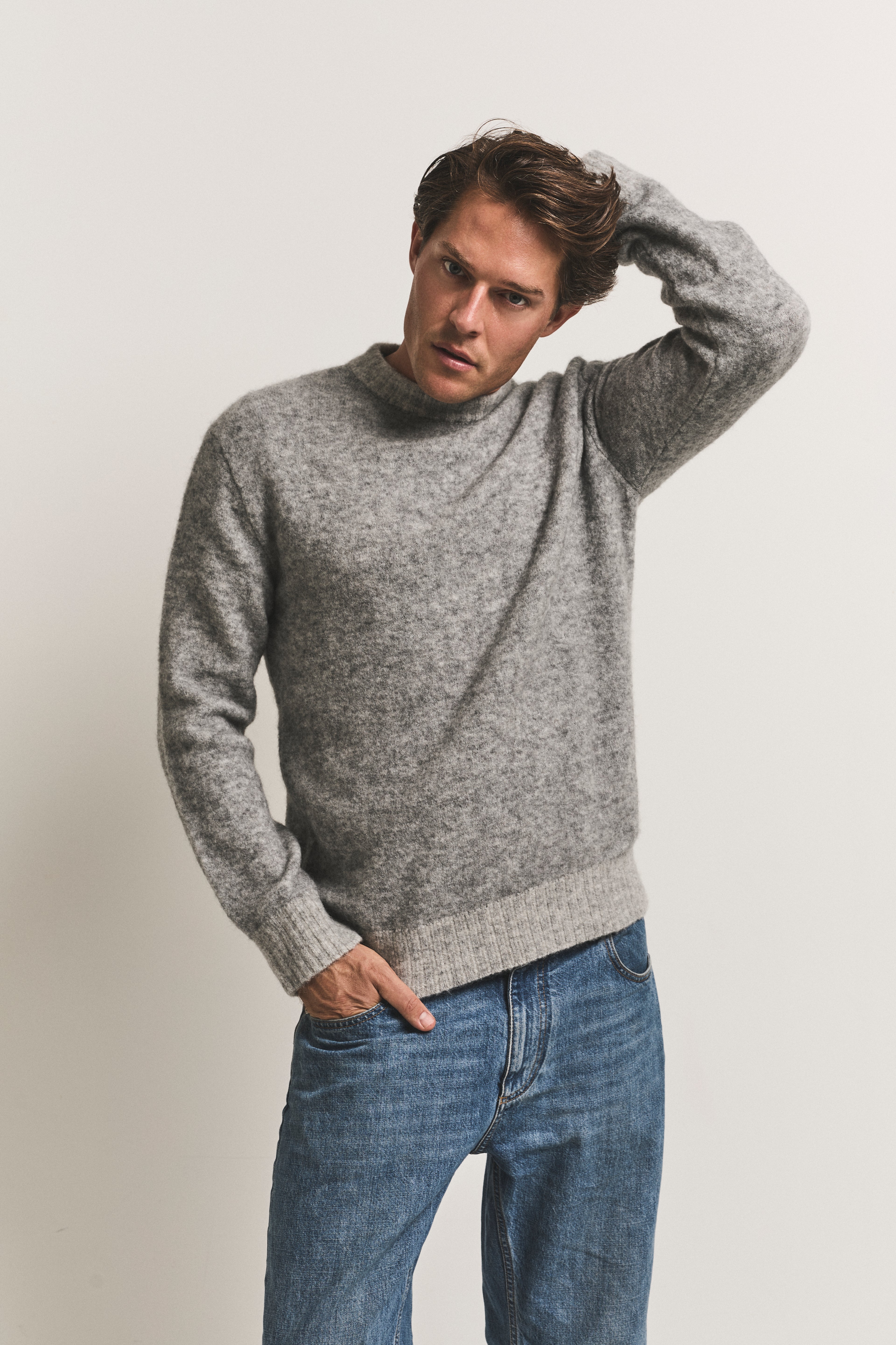 GSTAAD SWEATER