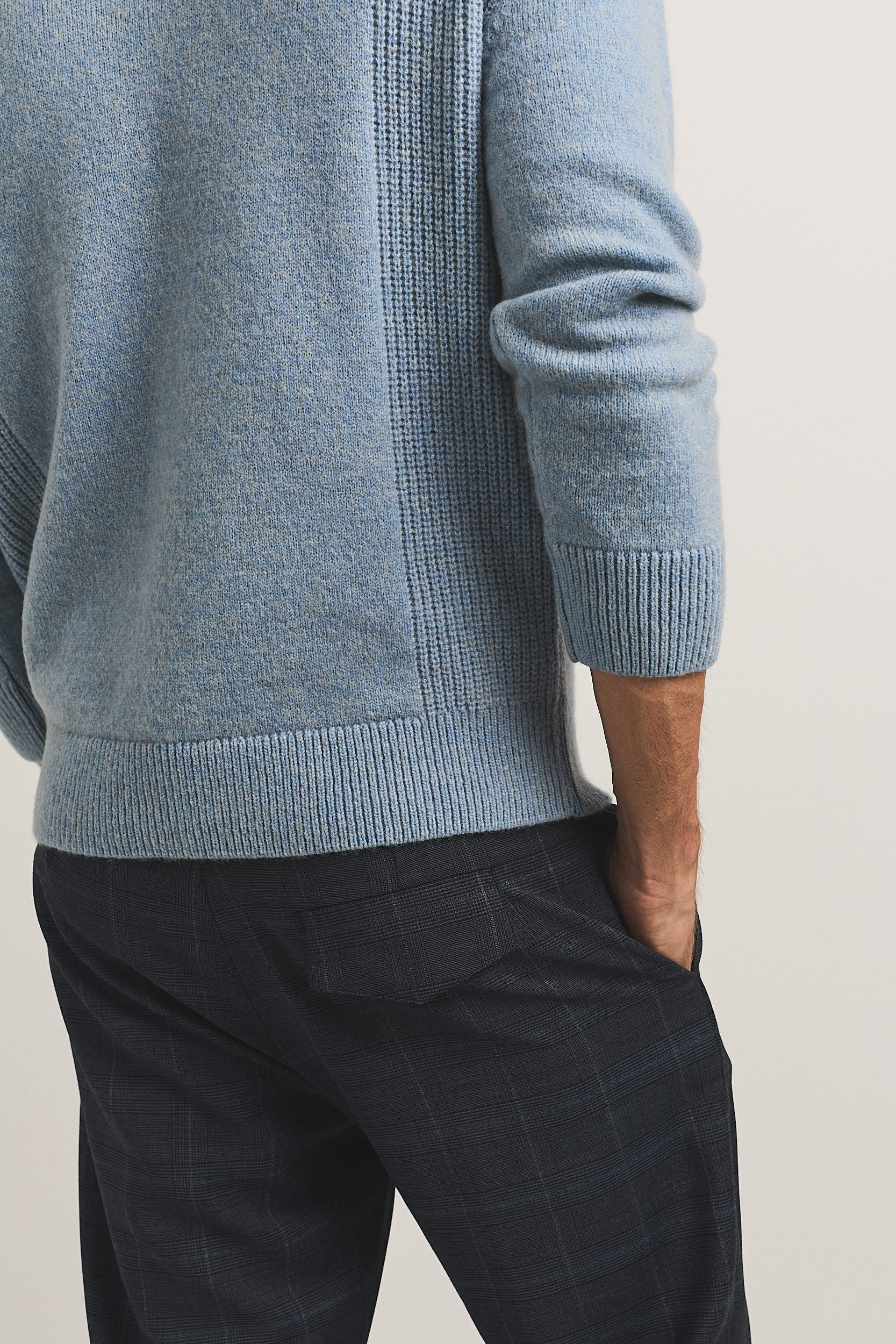AMIR SWEATER