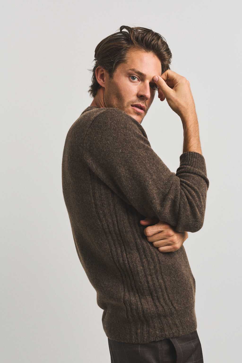CESAR SWEATER