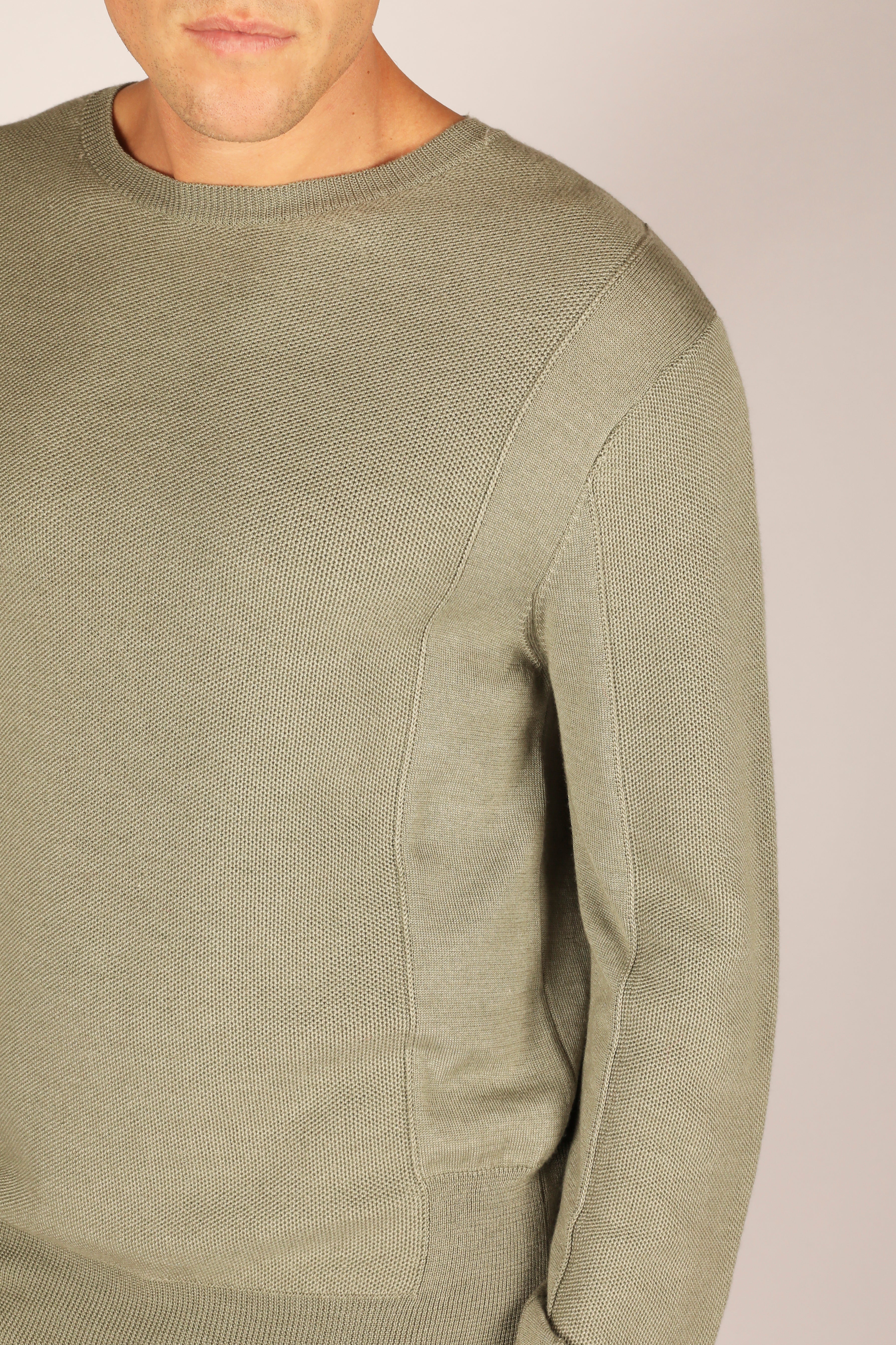 LUCA SWEATER
