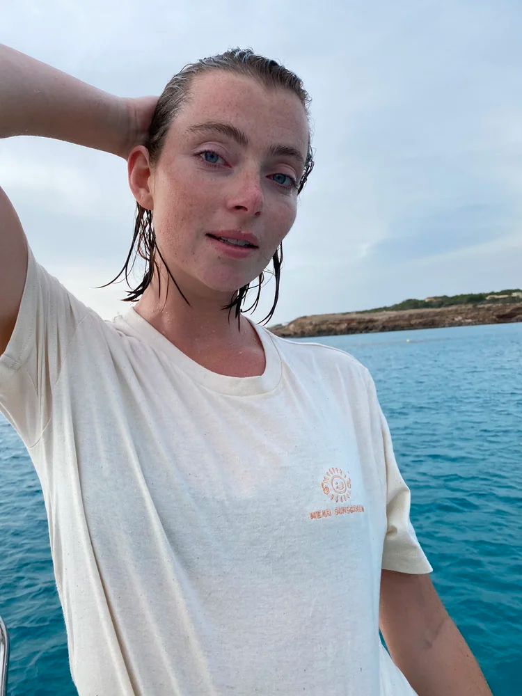 WEAR SUNSCREEN